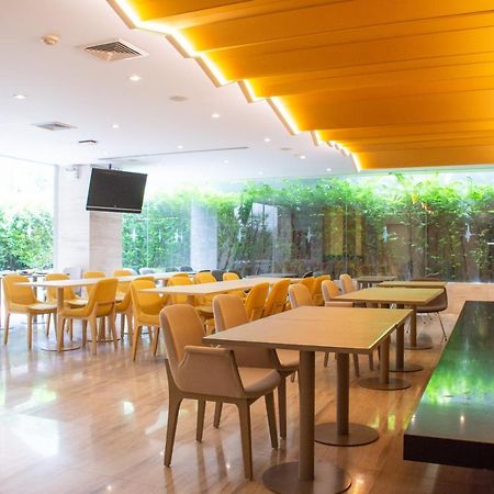 Tango Vibrant Living Hotel - Sha Extra Plus Bangkok Exterior photo