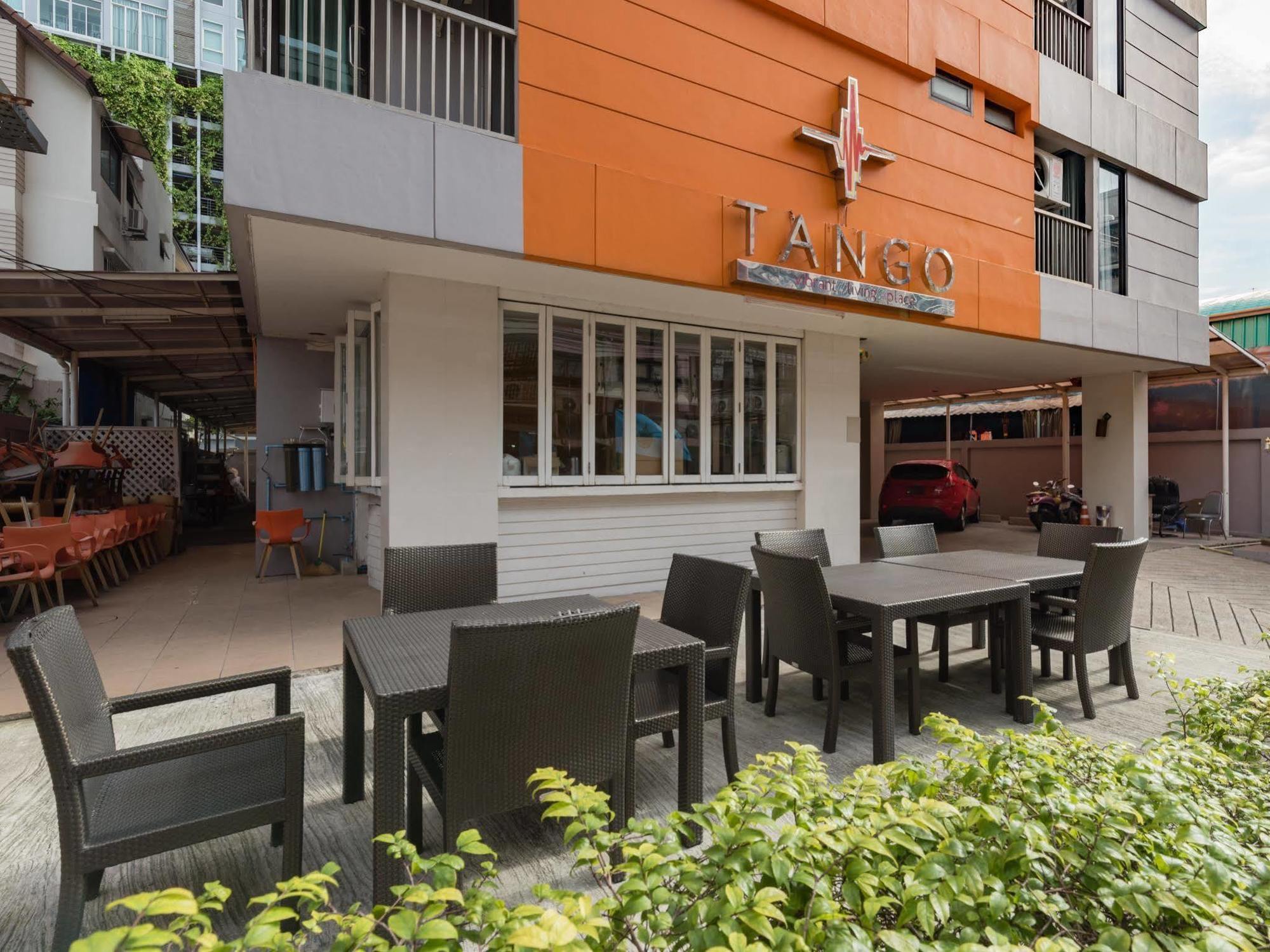 Tango Vibrant Living Hotel - Sha Extra Plus Bangkok Exterior photo